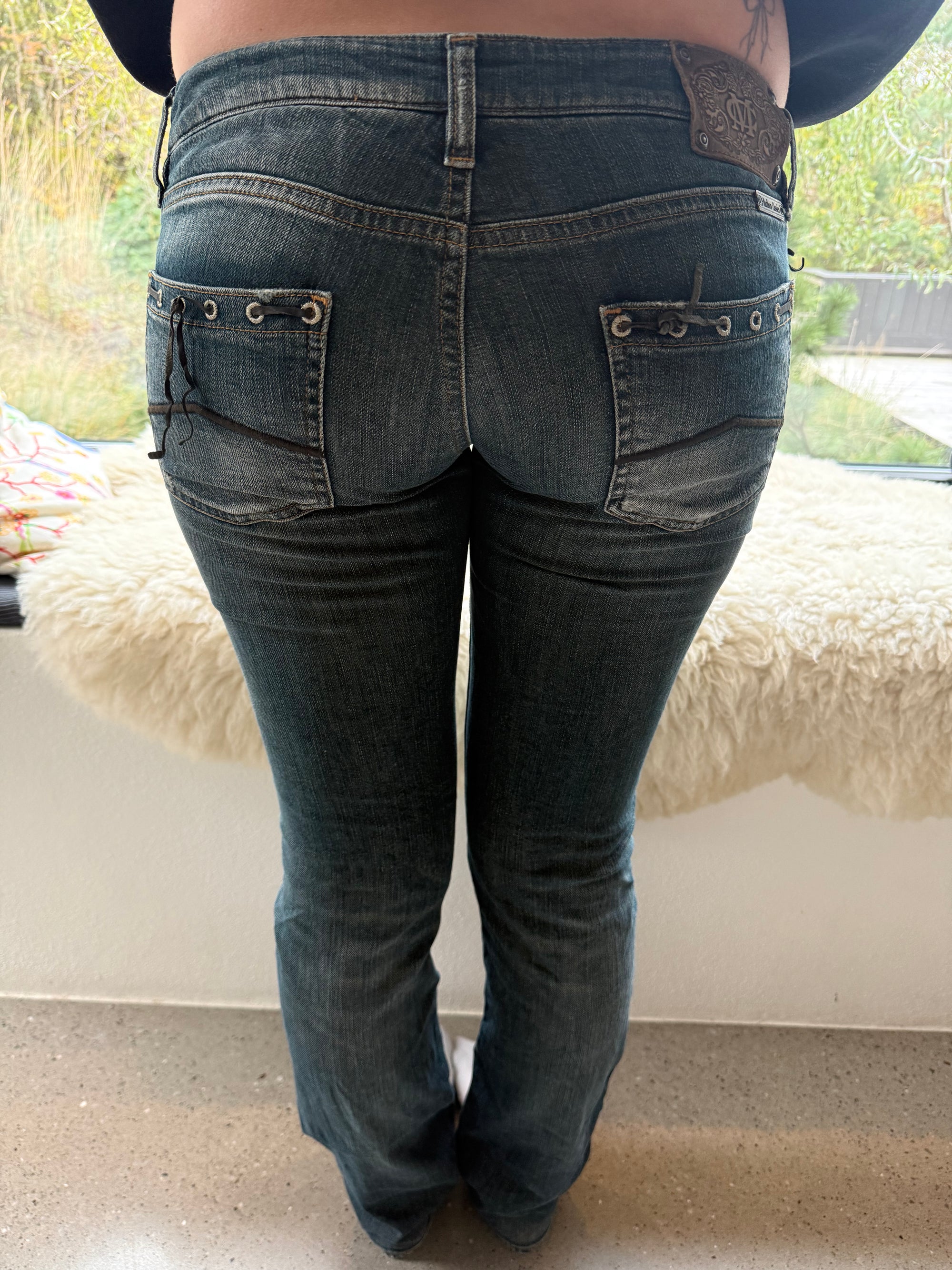 Low waist bootcut Marlboro jeans