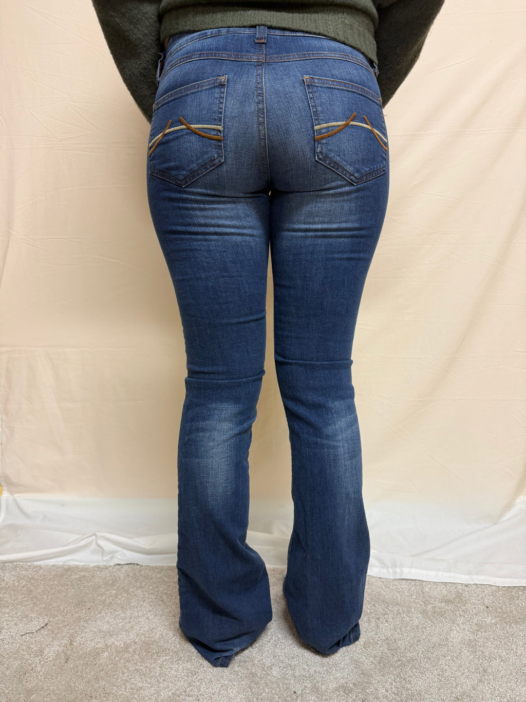 Low waist bootcut MNG jeans