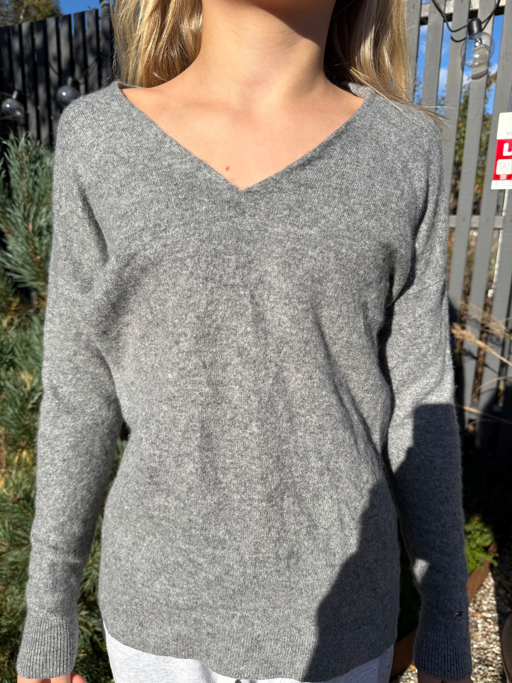 Cashmere Tommy Hilfiger sweater