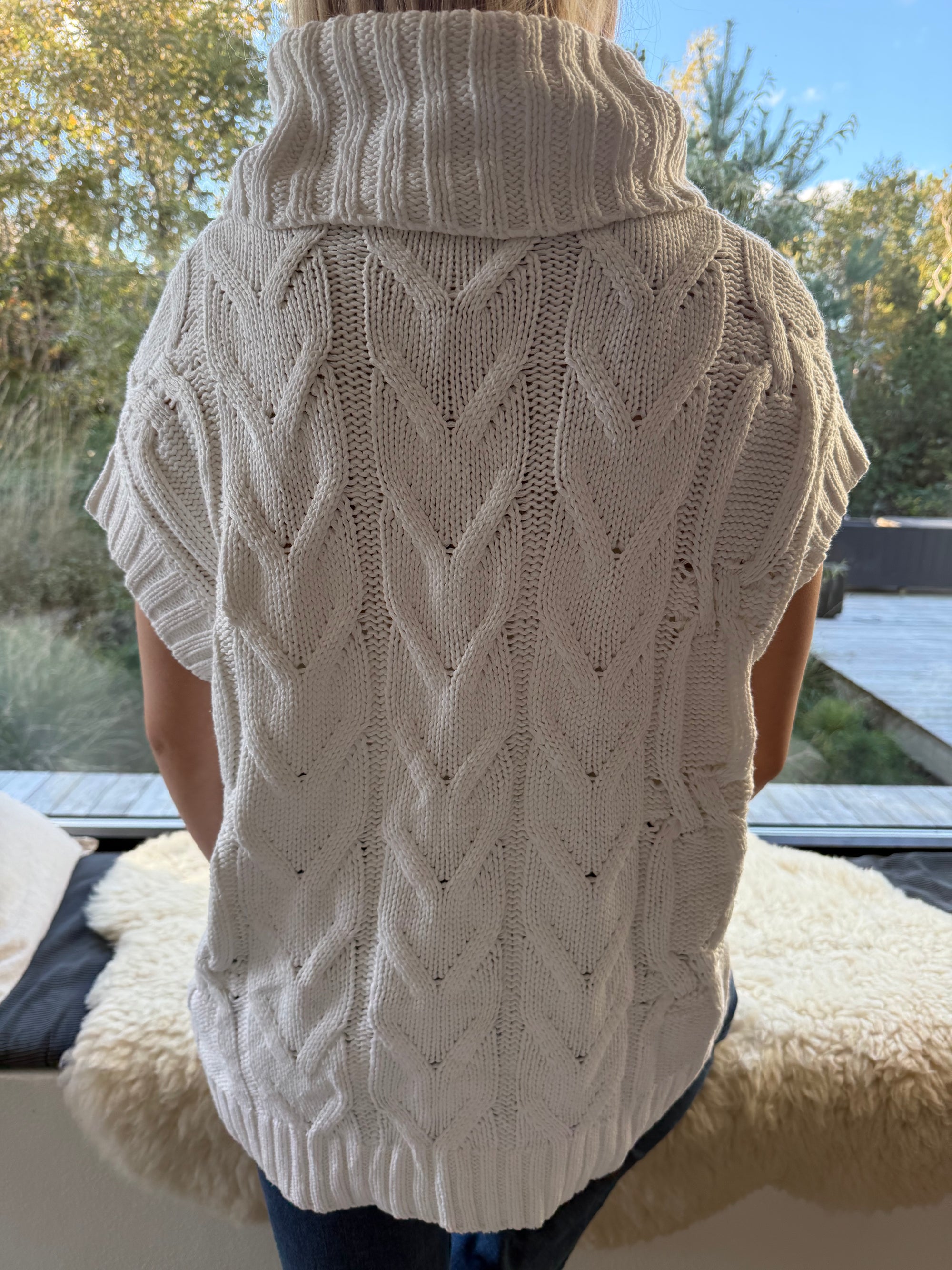 Knitted Sussan polo west