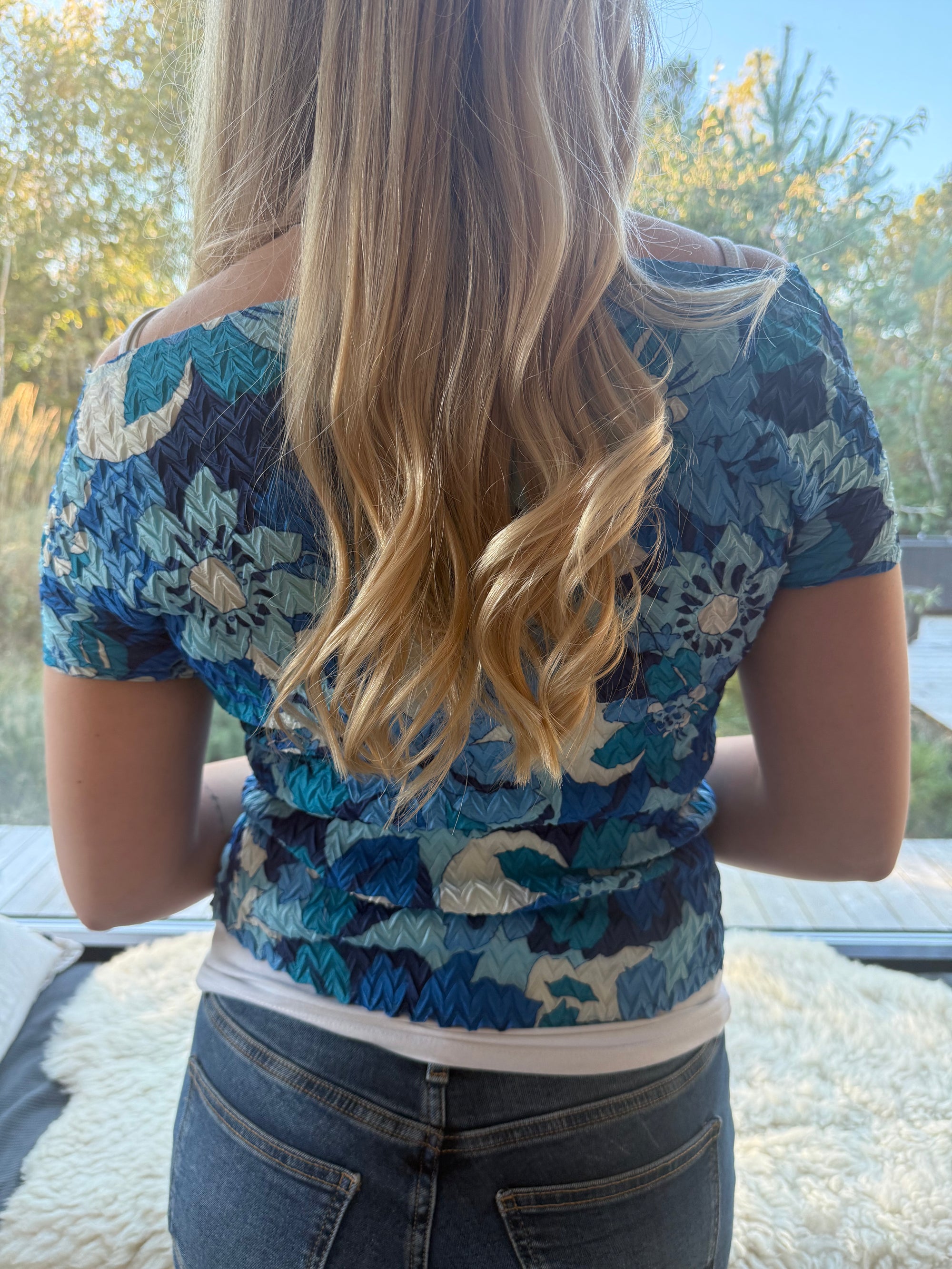 Patterned Komarov top